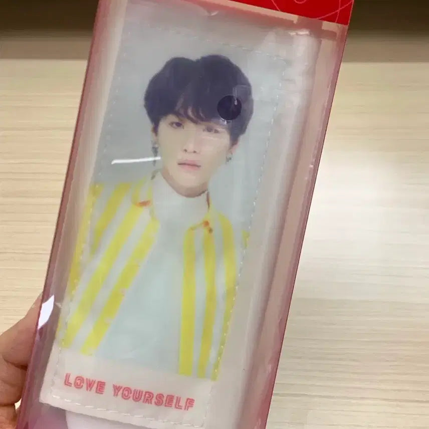 [BUNJANG] BTS Love Yourself Flag Suga Unsealed / 방탄소년단 럽유셀 플래그 슈가 미개봉