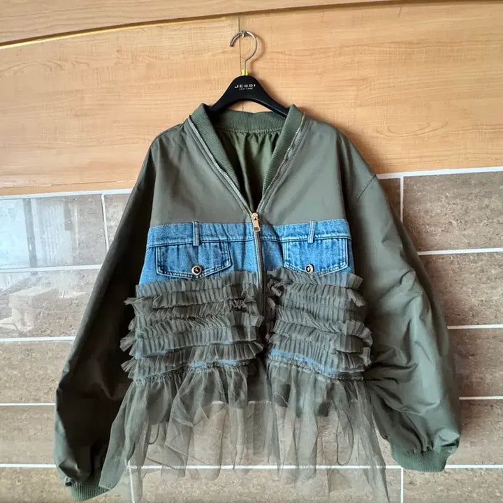 [BUNJANG] Denim Tulle Bomber Jacket / 데님 튜튜 봄버 자켓