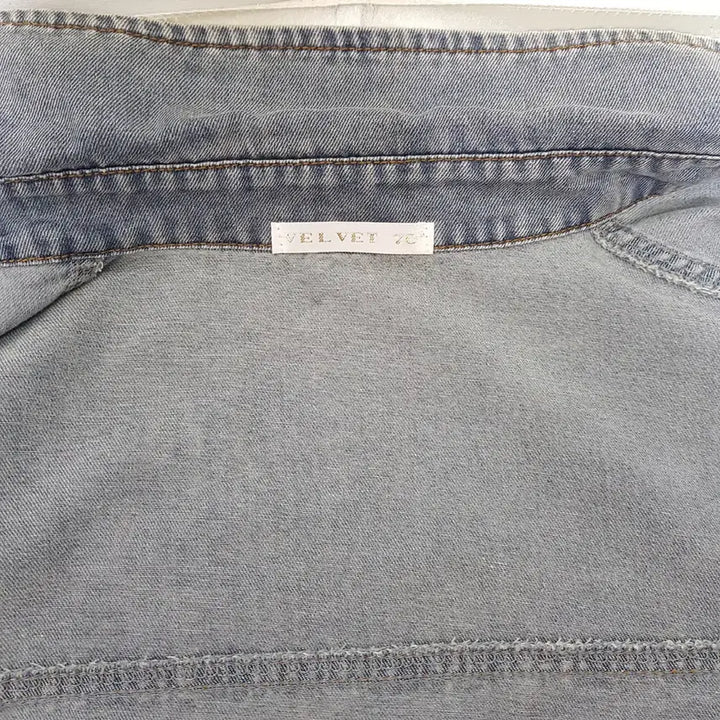 [BUNJANG] VEVET 70 Vintage Crop Denim Shirt / VEVET70/빈티지크롭데님셔츠/소재면/F(77)/파라오쇼핑