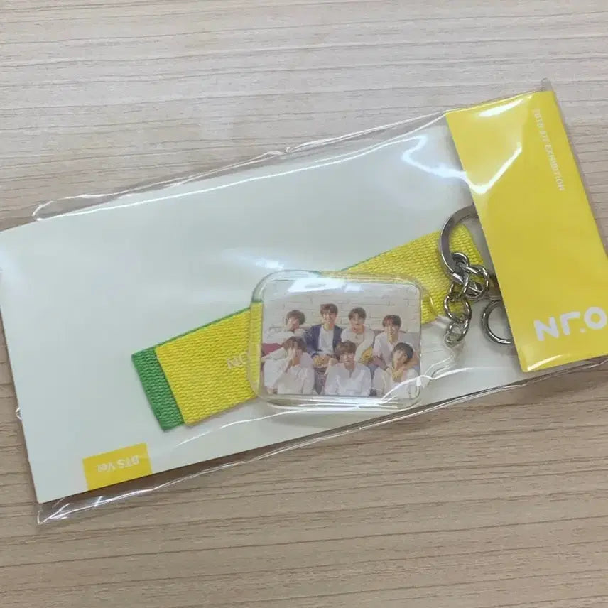 [BUNJANG] BTS 2018 Exhibition Keyring / 방탄소년단 2018 전시회 키링 미개봉
