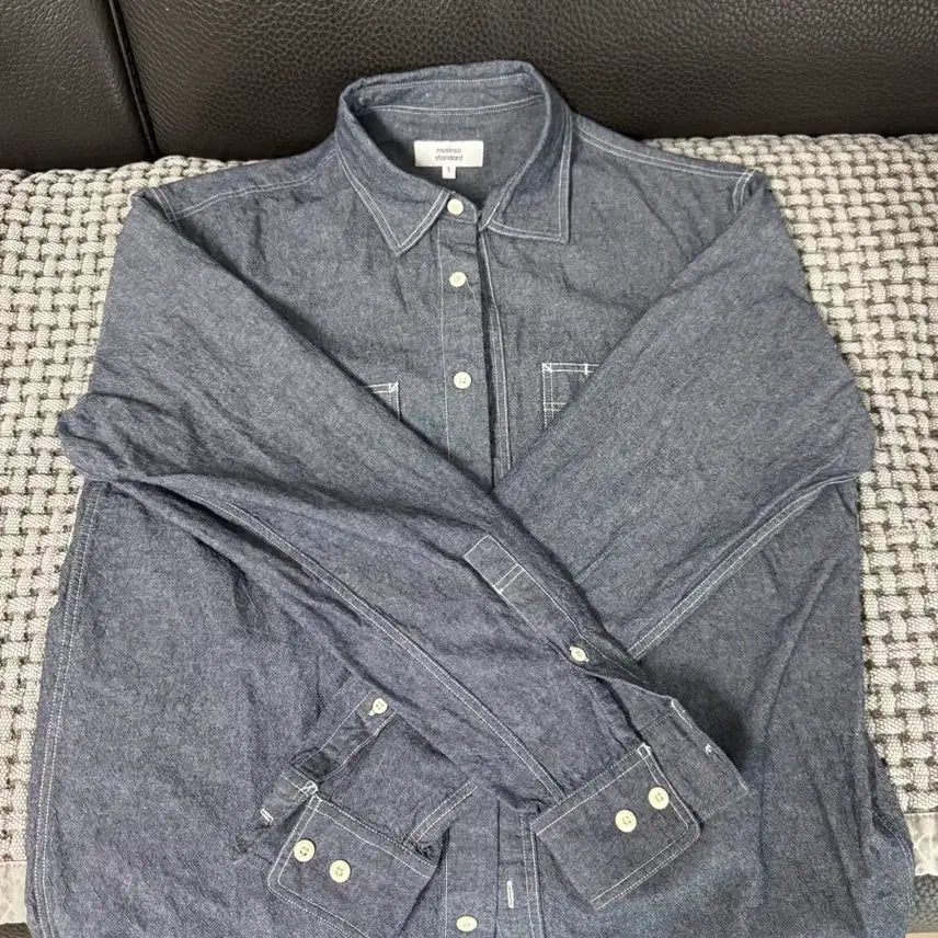 [SOLD OUT] 무탠다드 샴브레이 워크 셔츠