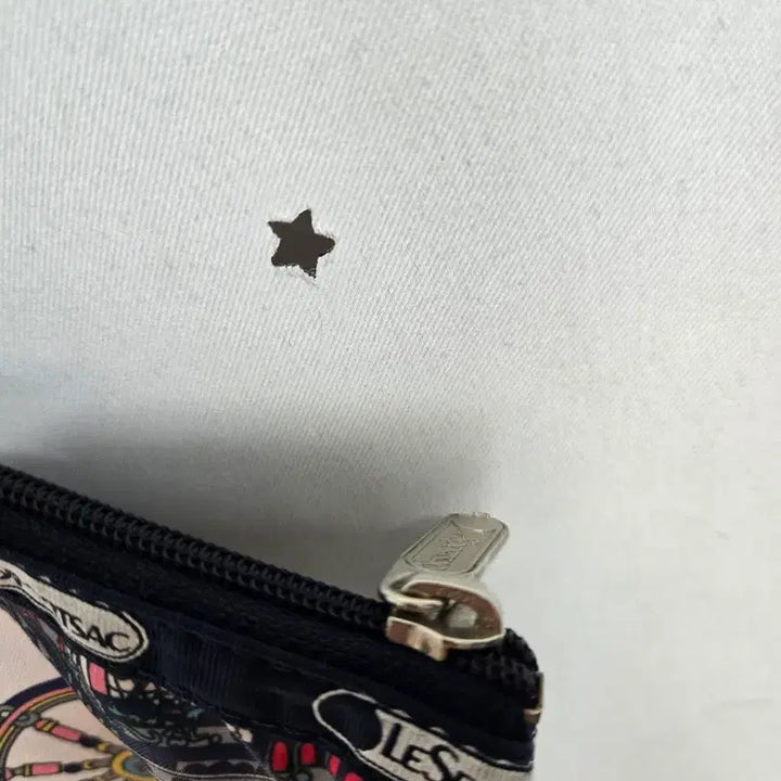 [SOLD OUT] 레스포삭 패턴 토트백
