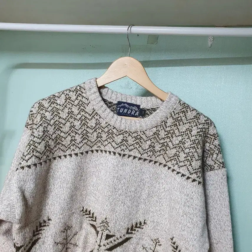 [BUNJANG] Tundra Knit L / tundra 니트 L