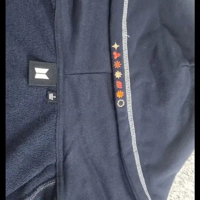 [BUNJANG] BTS Permission to Dance Hoodie Navy S / BTS Permission to Dance 후드집업 S 네이비
