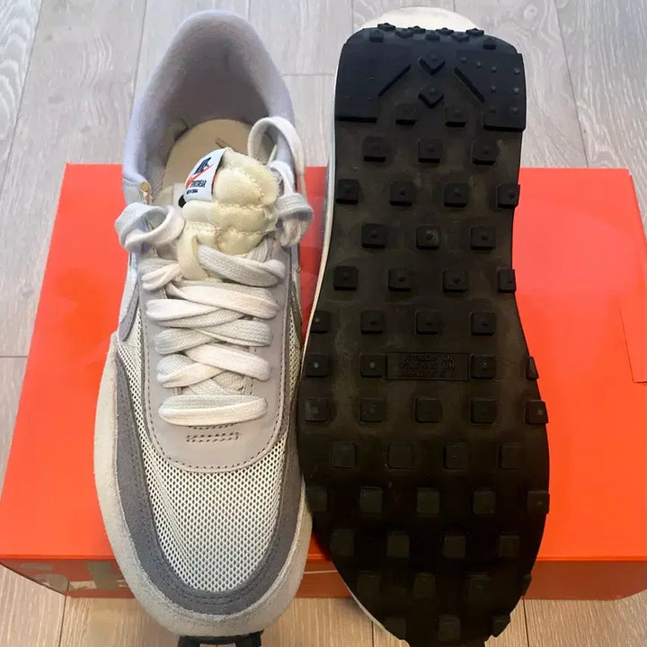 [BUNJANG] Nike Sacai LD Waffle OG Wolf Grey Sneakers / 나이키 사카이 Ld waffle og 울프그레이 265