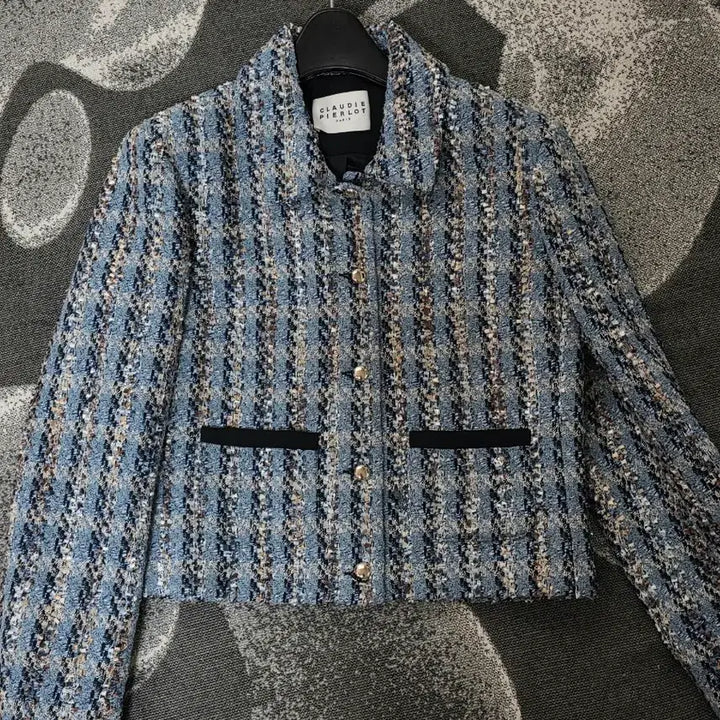 [BUNJANG] Claudie Pierlot Tweed Jacket / 끌로디피에로 실버버튼 트위드 자켓