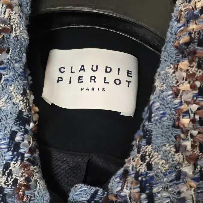 [BUNJANG] Claudie Pierlot Tweed Jacket / 끌로디피에로 실버버튼 트위드 자켓
