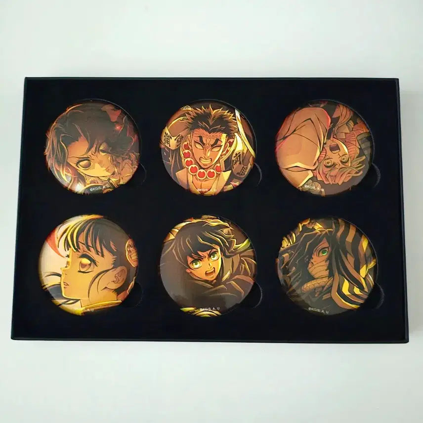 [BUNJANG] ufotable Demon Slayer: Kimetsu no Yaiba Infinity Castle Can Badge Set B / (ufotable 직구/새 상품) 귀멸의 칼날 무한성 캔뱃지 세트 B