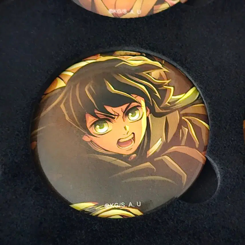 [BUNJANG] ufotable Demon Slayer: Kimetsu no Yaiba Infinity Castle Can Badge Set B / (ufotable 직구/새 상품) 귀멸의 칼날 무한성 캔뱃지 세트 B