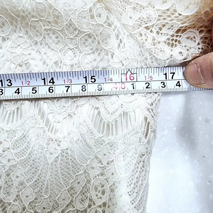 [BUNJANG] Serenity Ivory Lace Short-Sleeve Dress / serenity 아이보리 레이스 반팔 원피스