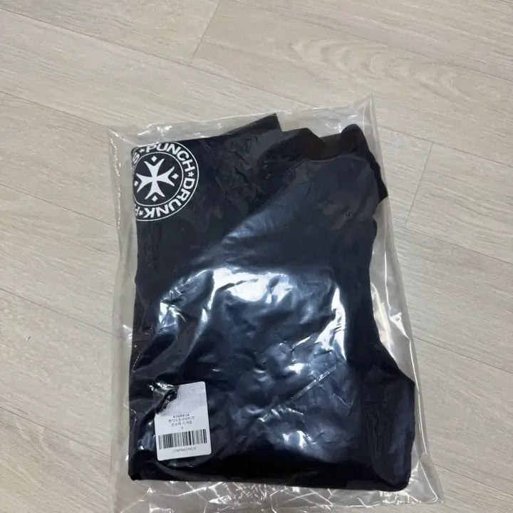[BUNJANG] Punchdrunk Parties Black Short Sleeve T-shirt / [3] 펀치드렁크파티즈 반팔 티셔츠