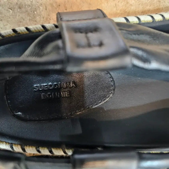 [BUNJANG] SUECOMMA BONNIE Leather Knotted Espadrille Sandals / [SUECOMMA BONNIE] 슈에뜨코메바니 가죽 매듭 에스파드류 샌