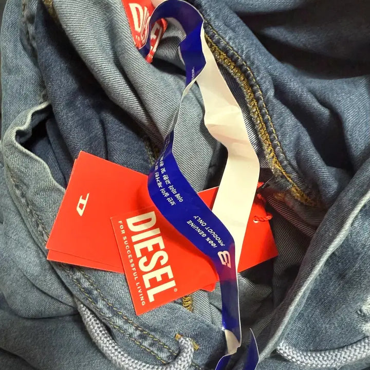 [BUNJANG] Diesel Um Denim Hooded Jacket (L Size) / Diesel 디젤 디 움 데님후드 L / 품번 A096910EMAF01