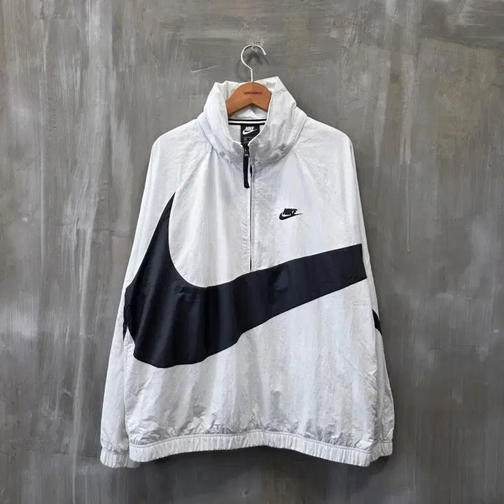 [BUNJANG] Nike Big Swoosh Woven Anorak Windbreaker (Men&