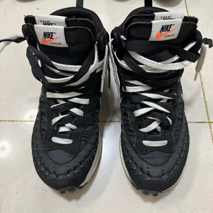 [BUNJANG] Nike Sacai Jean Paul Gaultier Vaporwaffle Black / (240) 나이키 사카이 장폴고티에 베이퍼와플 블랙
