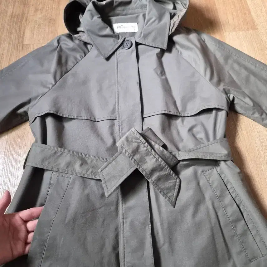 [BUNJANG] Khaki Trench Coat (Size 90) / (새상품)카키색 트렌치코트90사이즈