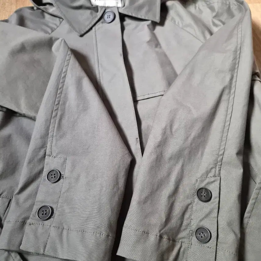 [BUNJANG] Khaki Trench Coat (Size 90) / (새상품)카키색 트렌치코트90사이즈