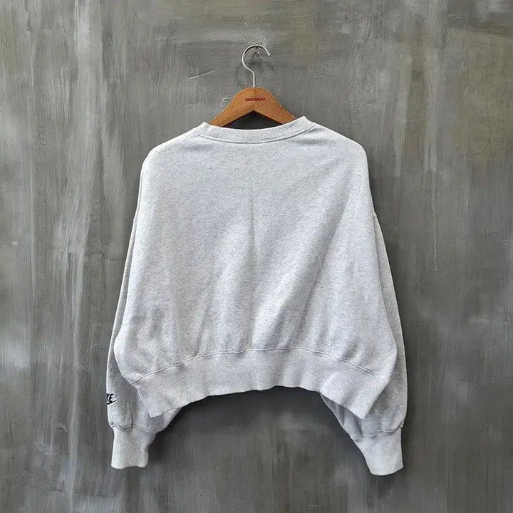 [BUNJANG] Nike Crop Sweatshirt (M) / 나이키 크롭 맨투맨 티셔츠/여성(M)/ST2695/새상품수준