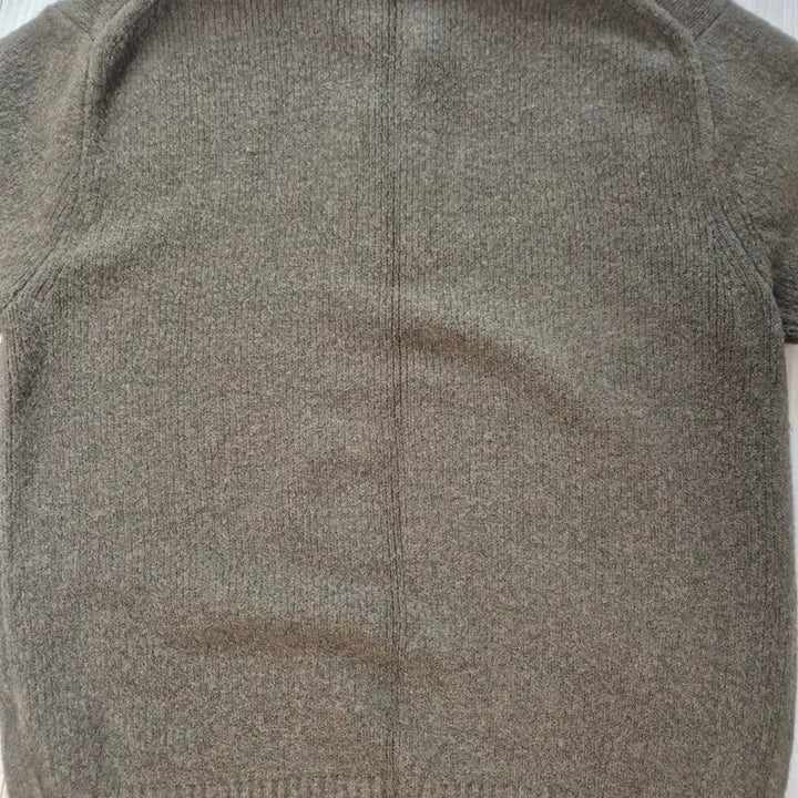 [BUNJANG] Uniqlo Khaki Half-Zip Knit Sweater / 유니클로 카키색 하프집업 니트 스웨터