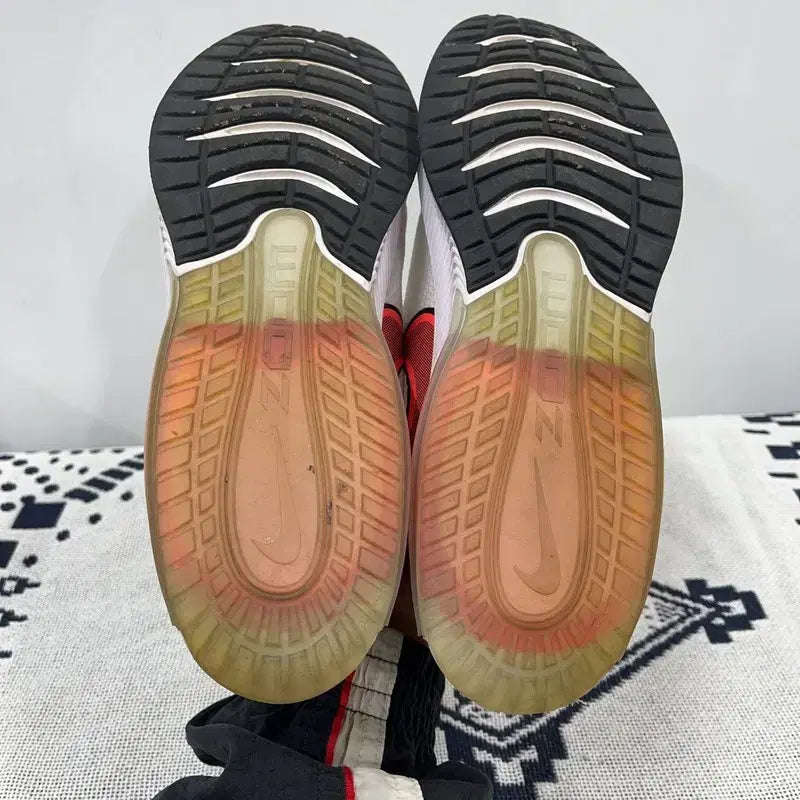 [BUNJANG] Nike Air Zoom Arcadia Running Shoes 230 / 나이키 에어 줌 아카디아 러닝화 운동화 230 E02801