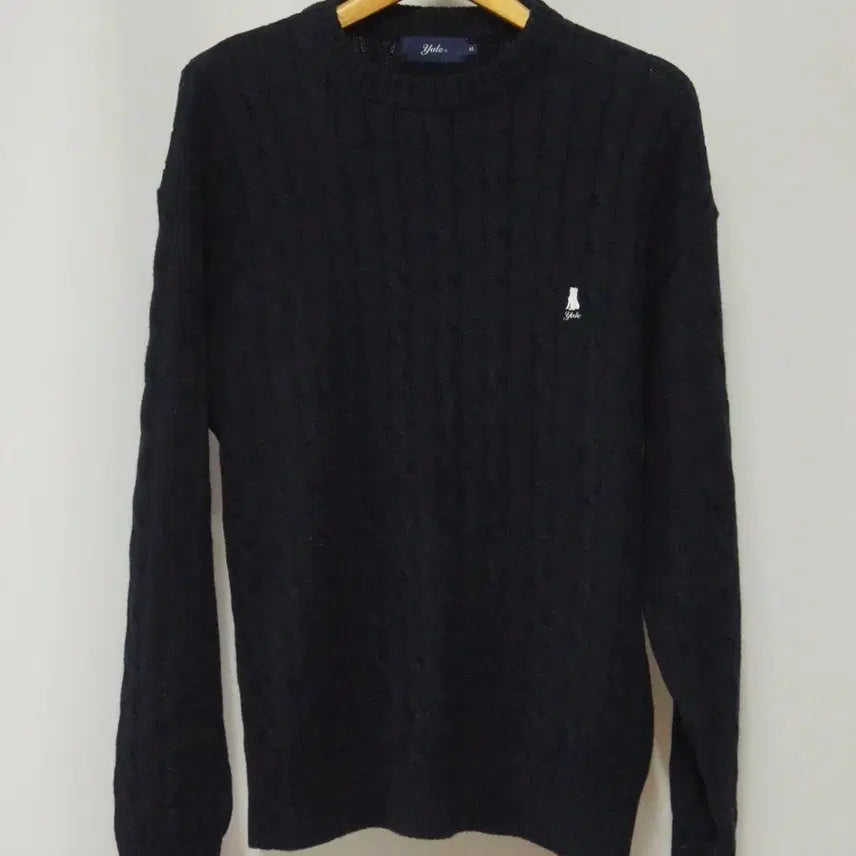 [BUNJANG] Yale Cable Knit Round Neck Sweater (Navy) / YALE 예일 꽈배기 라운드 니트 남성100