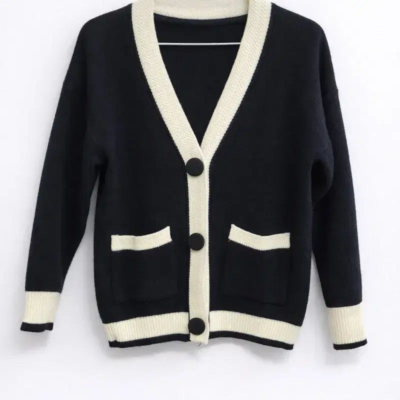 [SOLD OUT] 배색 브이넥 가디건 네이비