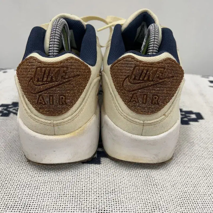 [BUNJANG] Nike Air Max 90 SE Sneakers 240 / 나이키 에어맥스 90 SE 스니커즈 운동화 240 E02802