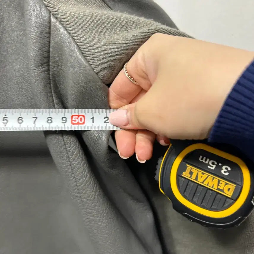 [BUNJANG] ESSENTIEL Leather Coat Grey 66 / ESSENTIEL 가죽 코트 그레이 66