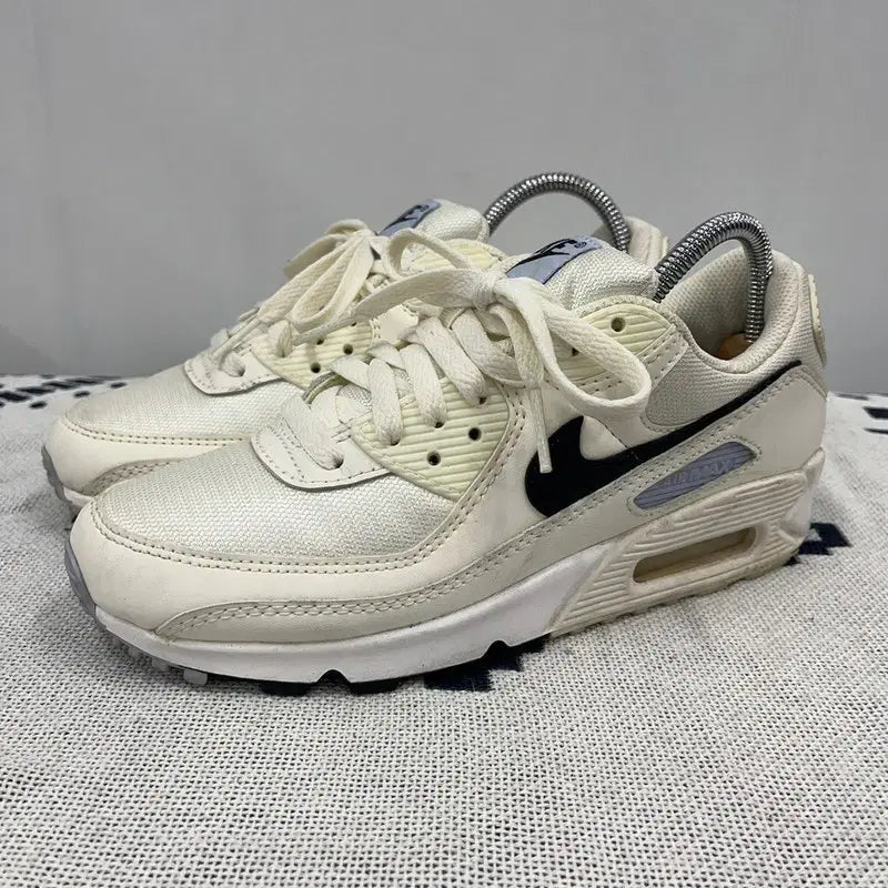 [BUNJANG] Nike 90s Ghost Sneakers Women&