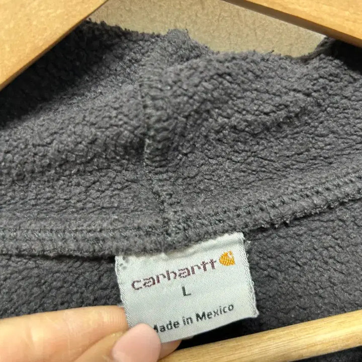 [BUNJANG] Carhartt Black Logo Hoodie L / 칼하트 블랙 로고 후드티 L