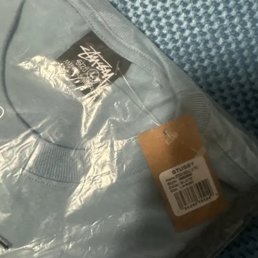 [BUNJANG] Stussy Seoul Logo Long Sleeve T-Shirt (Sky Blue) / [L] 스투시 서울 로고 긴팔 티셔츠 하늘색 미개봉 새상품