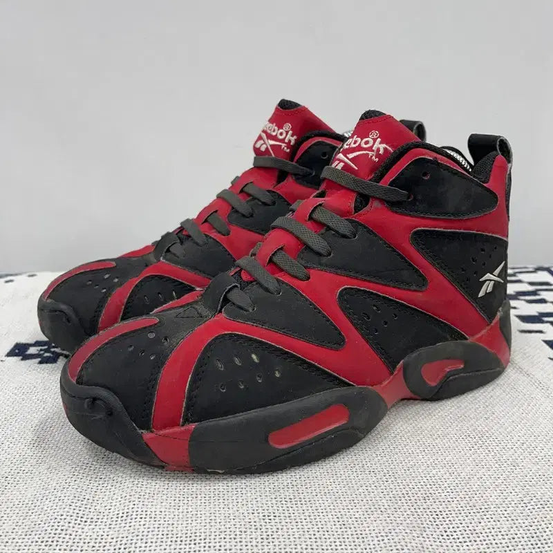 [BUNJANG] Reebok Kamikaze 1 Mid Basketball Shoes (230) E02804 / 리복 카미카제 1 미드 농구화 230 E02804