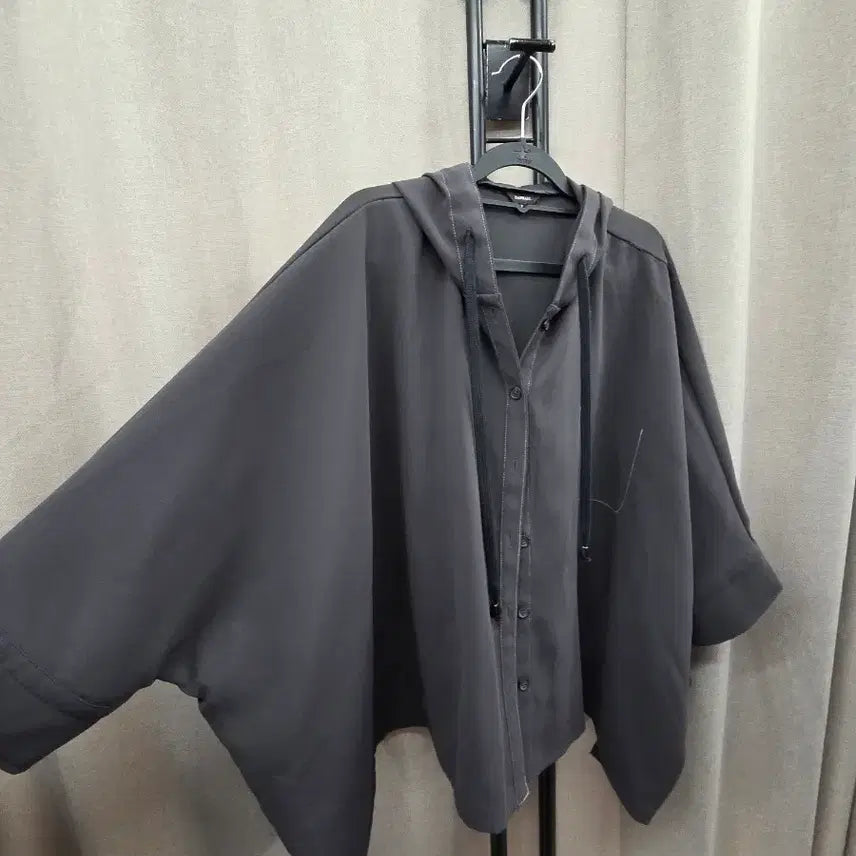 [BUNJANG] Charcoal Hooded Cape Shirt Blouse / 차콜색 후드 망토셔츠
