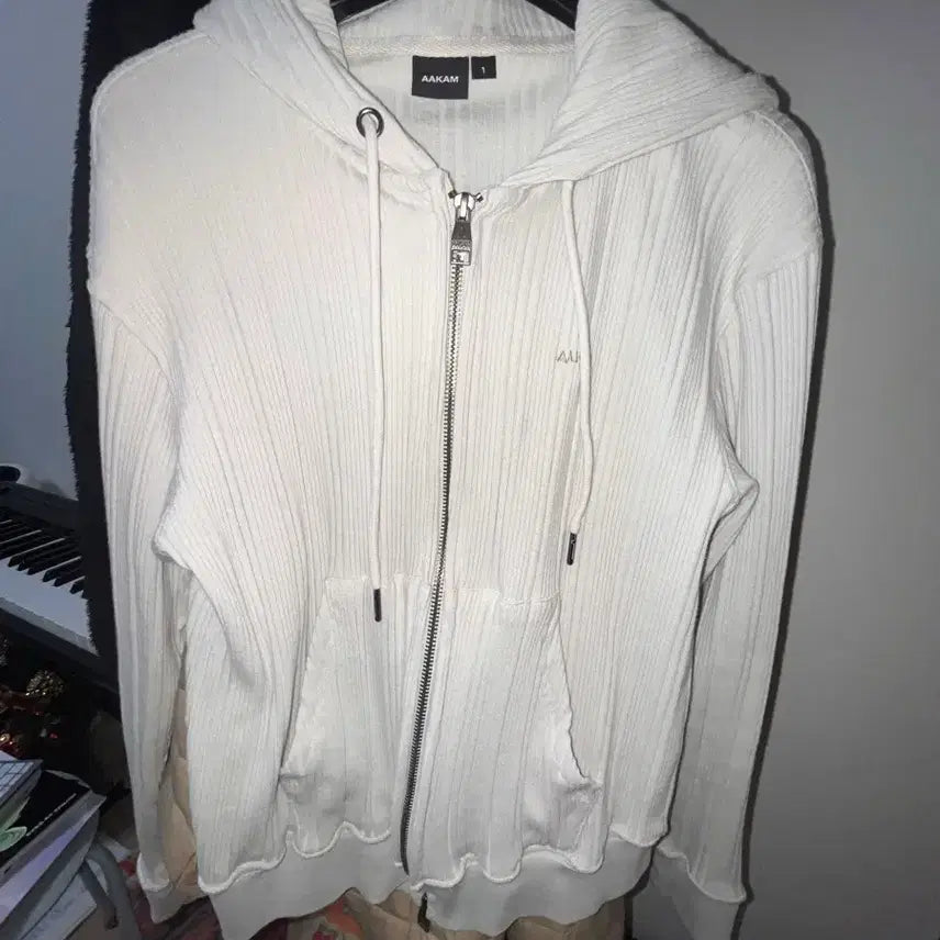[SOLD OUT] 아캄 Knitted Zip-Up Hoodie (Ivory) 후드집업