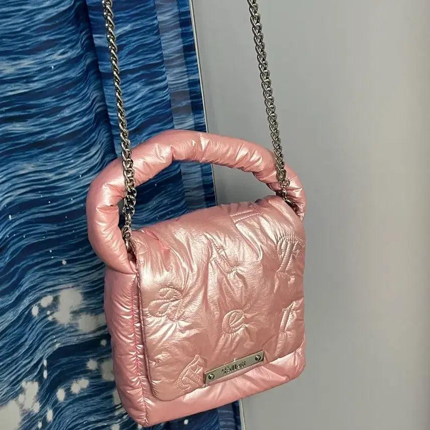 [BUNJANG] Pallet Quilted Crossbody Bag Pink / 팔렛 퀼팅 크로스백 핑크