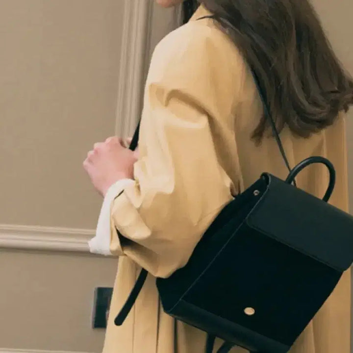 [SOLD OUT] 로라로라 클래식 스웨이드 백팩