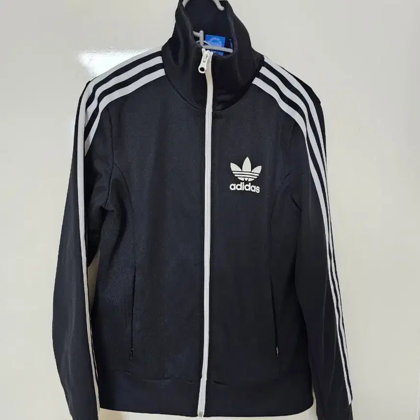 [BUNJANG] Adidas Three Stripes Black Track Top (S) / 아디다스 삼선 블랙 트랙탑 s