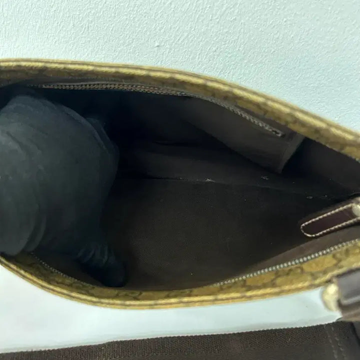 [BUNJANG] Gucci GG Canvas Messenger Shoulder Bag / 구찌 GG캔버스 메신저 숄더백 크로스백