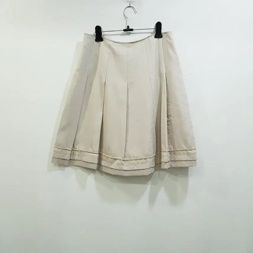 [BUNJANG] Vintage Pleated Midi Skirt / 빈티지 오피스룩 하객룩 테니스 주름 미디 스커트 여26 Q106