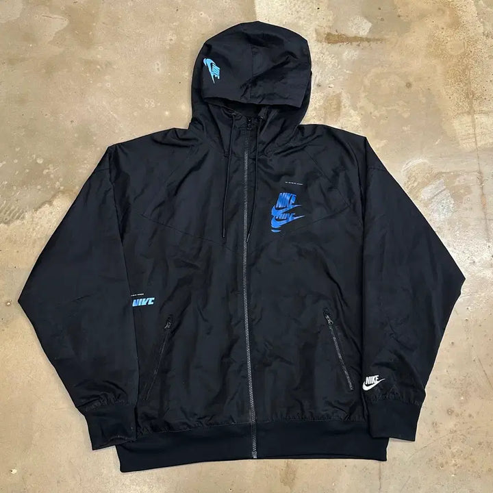 [SOLD OUT] XXL 나이키 NSW 에센셜+ 우븐 윈드러너 블랙 바람막이