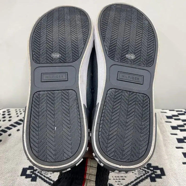 [BUNJANG] Tommy Hilfiger Red Wheel Sneakers Shoes 290 / 타미힐피거 레즈 휠 스니커즈 신발 290 E02811
