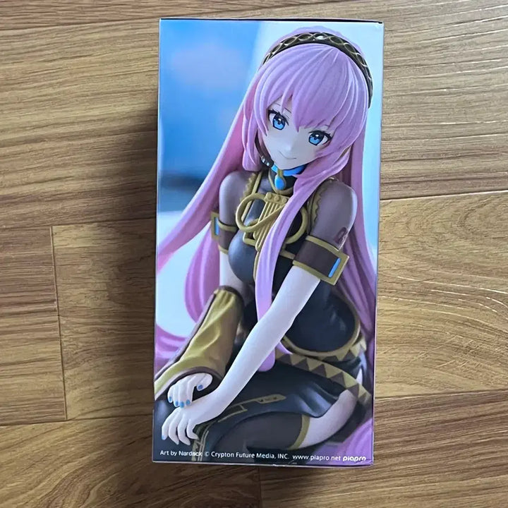 [BUNJANG] Megurine Luka Noodle Stopper Figure / (미개봉) 메구리네 루카 누들스토퍼 피규어