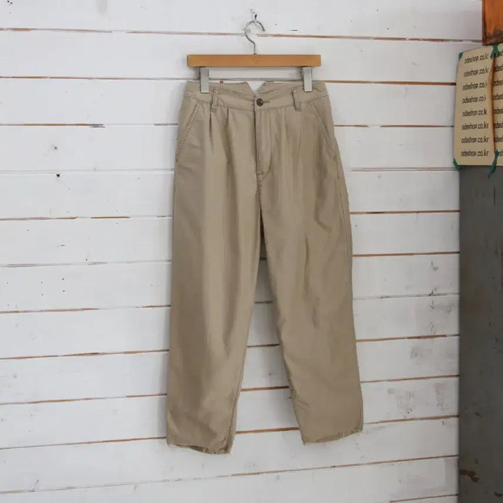 [BUNJANG] RNA Sinchback Cutting Chino Pants (Women&