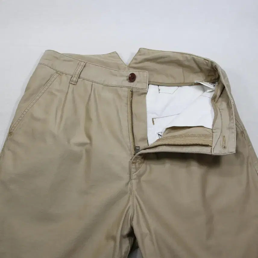 [BUNJANG] RNA Sinchback Cutting Chino Pants (Women&