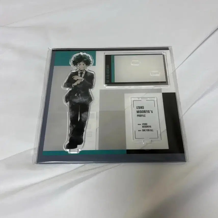 [BUNJANG] My Hero Academia Midoriya Acrylic Stand / 나의 히어로 아카데미 미도리야 아크릴 스탠드 토호 정장 콜라보