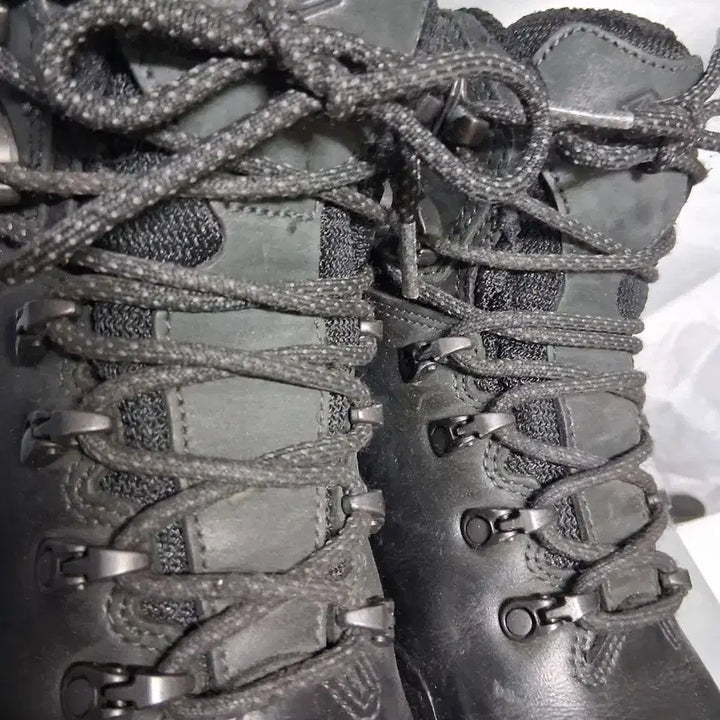 [BUNJANG] CampLine Blackstorm Sigma GTX Hiking Boots / 등산화230  캠프라인 블랙스톰시그마 GTX