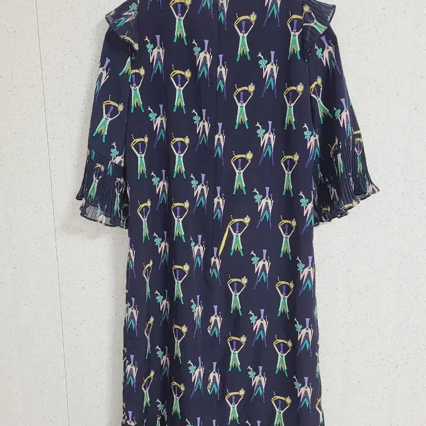 [BUNJANG] BESTI BELLI Pattern Pleated Short Sleeve Dress Navy / 베스띠벨리 패턴 플리츠 반팔 원피스 네이비