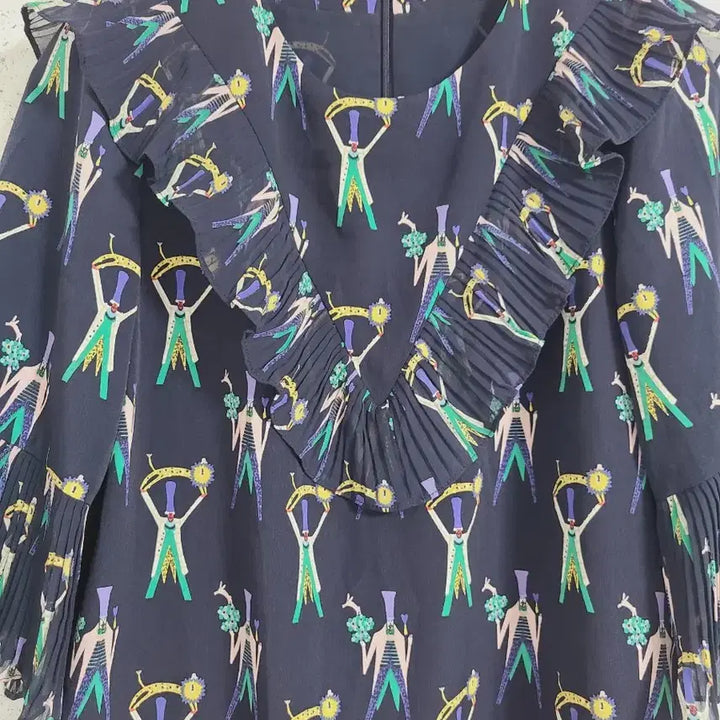 [BUNJANG] BESTI BELLI Pattern Pleated Short Sleeve Dress Navy / 베스띠벨리 패턴 플리츠 반팔 원피스 네이비
