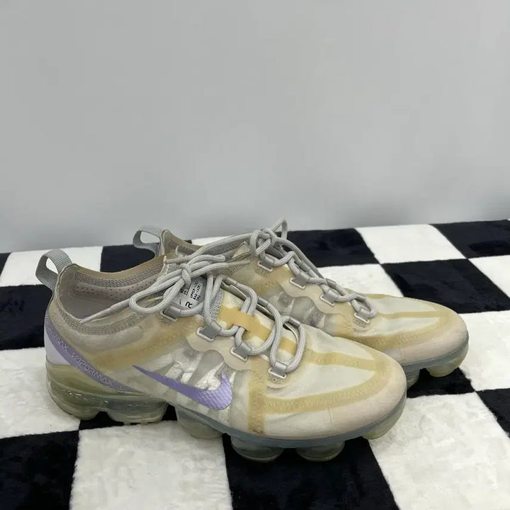 [BUNJANG] Nike Air VaporMax 2019 Phantom Metallic Sneakers / 210) 나이키 에어 베이퍼맥스2019 펜텀 메탈릭 250mm