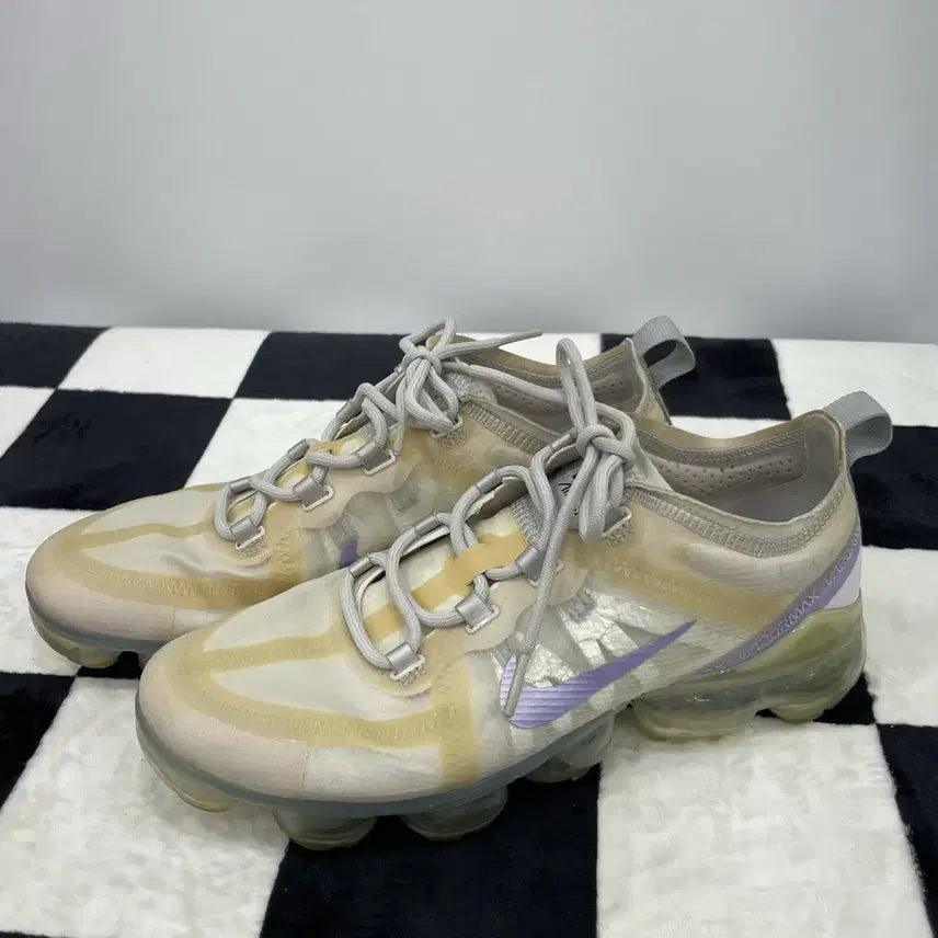 [BUNJANG] Nike Air VaporMax 2019 Phantom Metallic Sneakers / 210) 나이키 에어 베이퍼맥스2019 펜텀 메탈릭 250mm